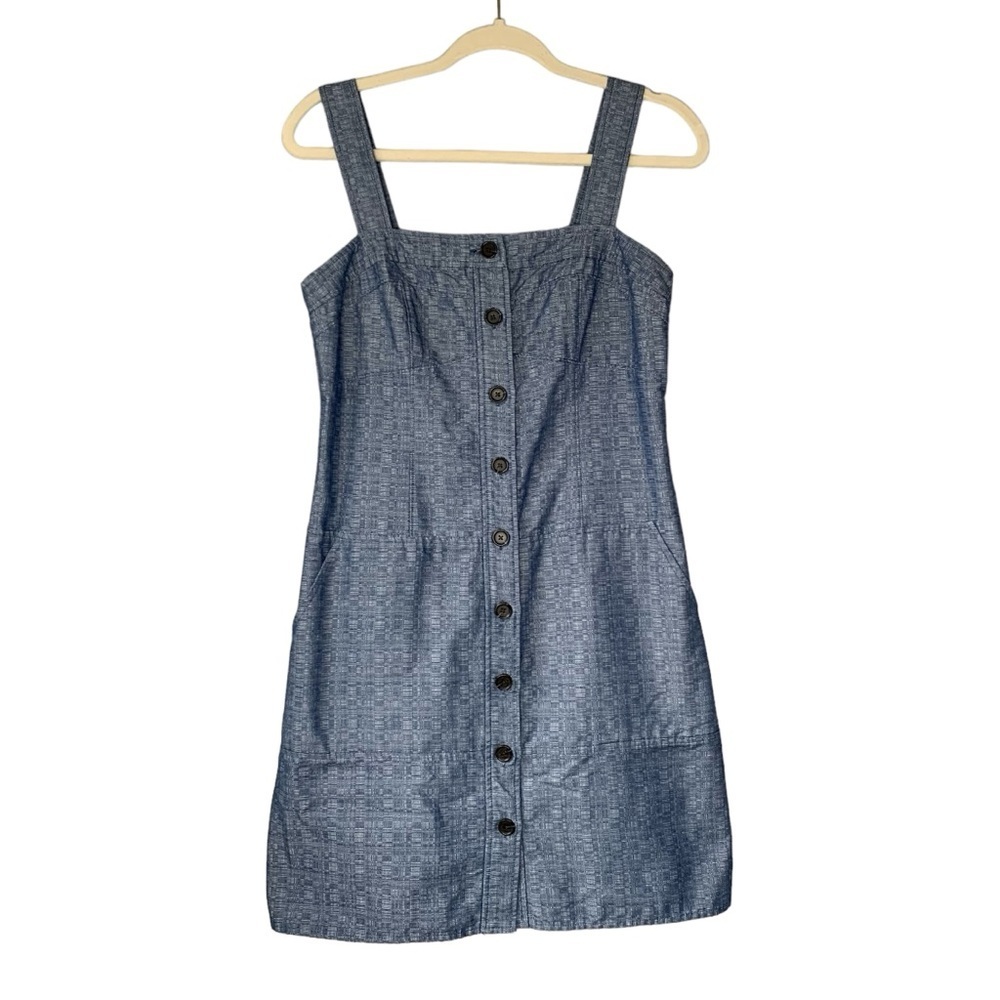 Derek Lam chambray button up jumper dress. Size 4‎
